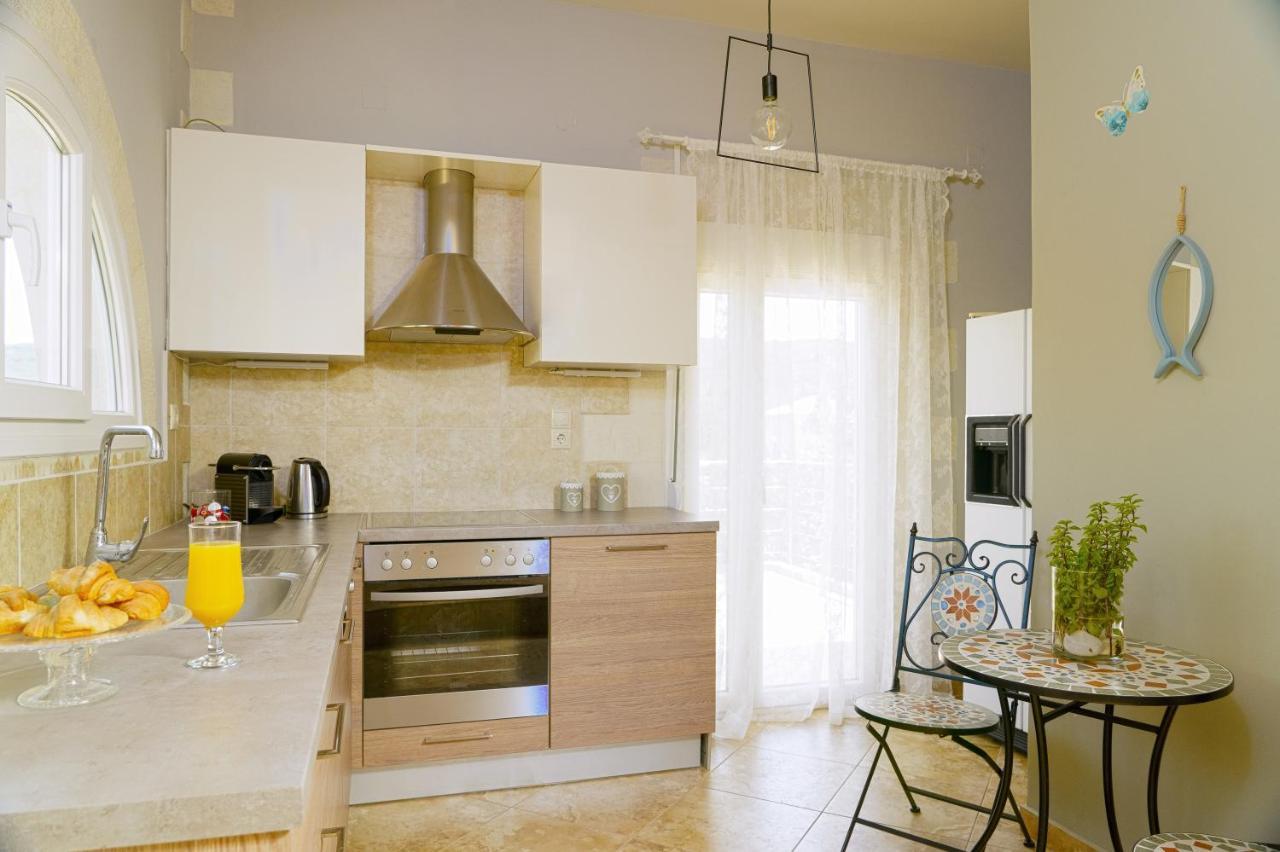 Arch - Sharing Pool Holiday home Spilia (Crete)